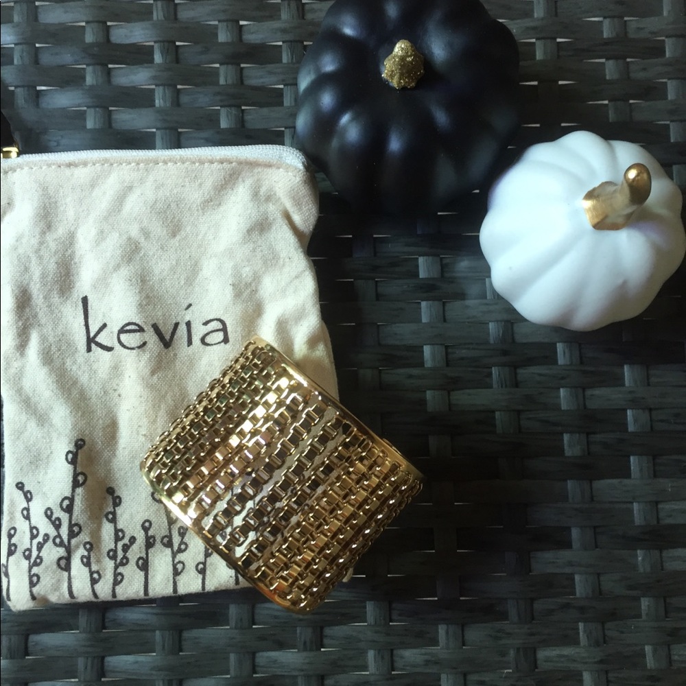 Kevia Bracelet